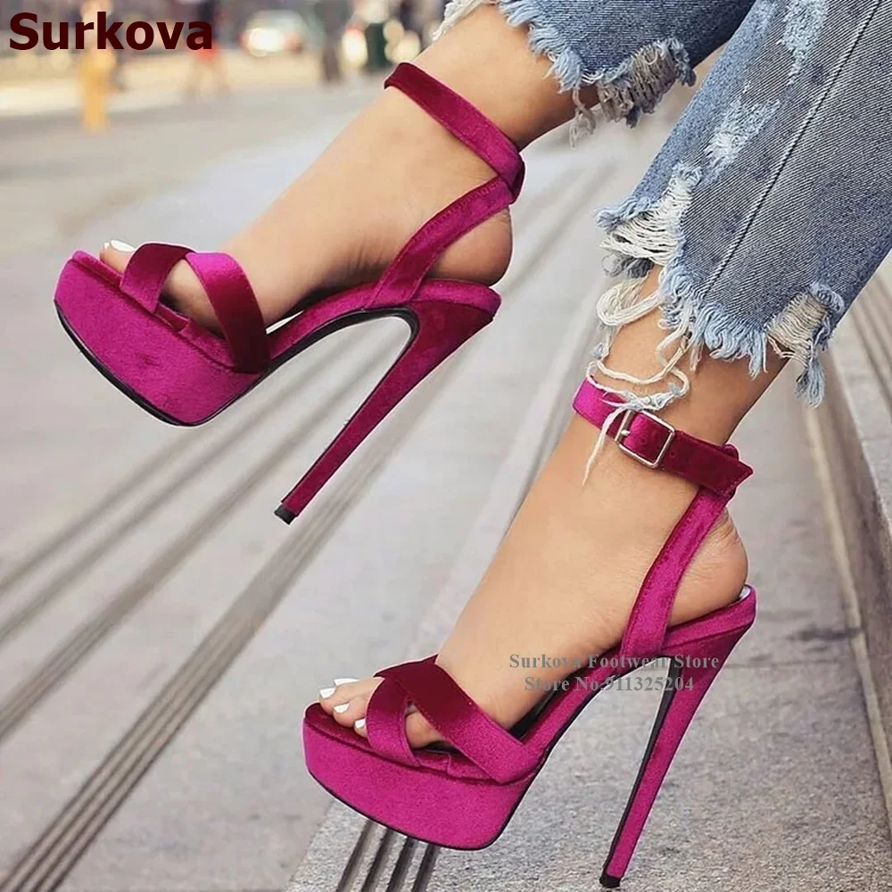 Wedding Super - Surkova Magenta กํามะหยี่แพลตฟอร์มรองเท้าแตะ Stiletto ส้น Slingback