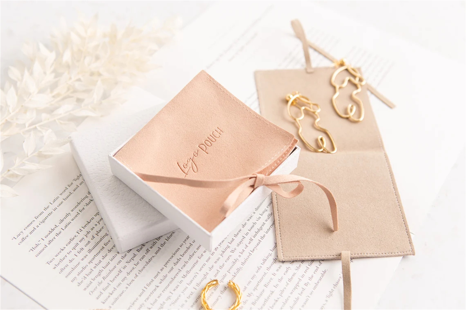 ถุงของขวัญ Chloe Jewellry 5 ชิ - Wedding Solution บทวิจารณ์และราคา